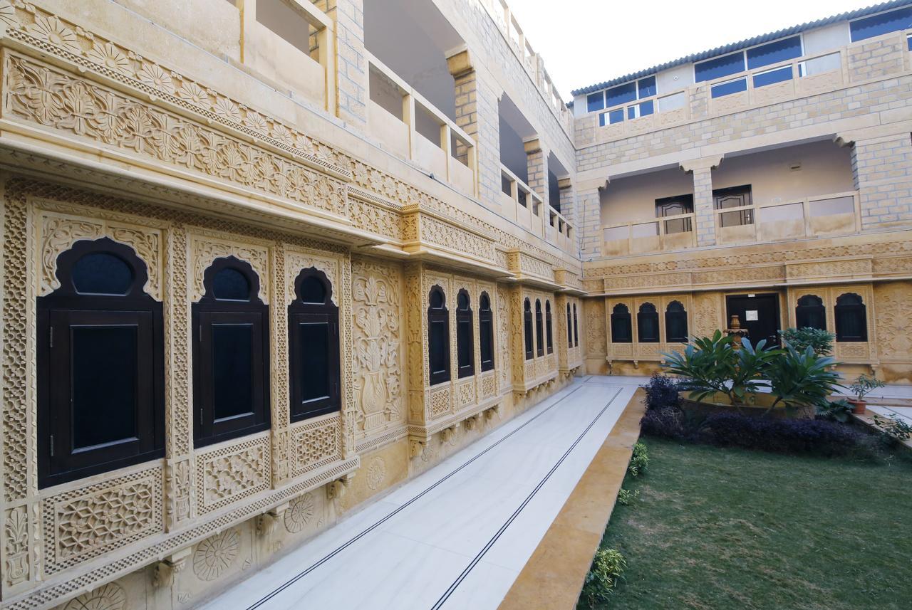 Hotel Neeraj Jaisalmer Exterior photo